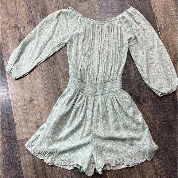 Hollister Romper Off-the-Shoulder Floral Daisies Size Medium - Picture 5 of 15